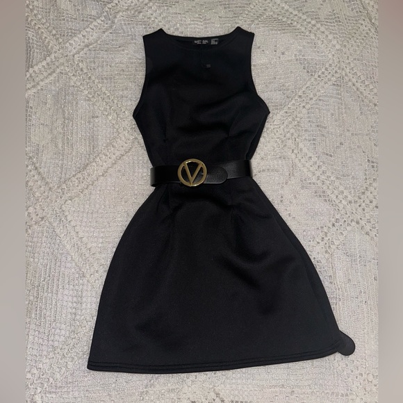 NWOT Structured Mini Dress - Picture 3 of 3